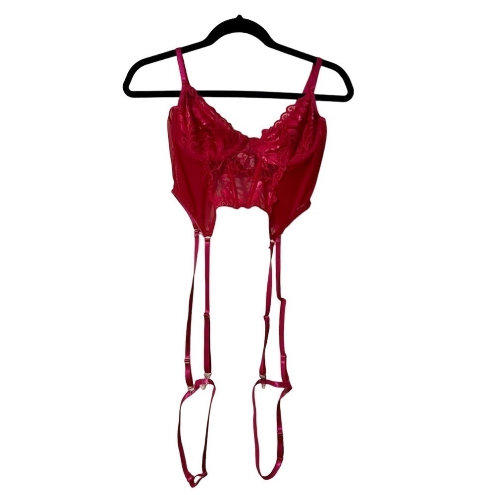 Women’s Bright Pink Intimates Top Size M